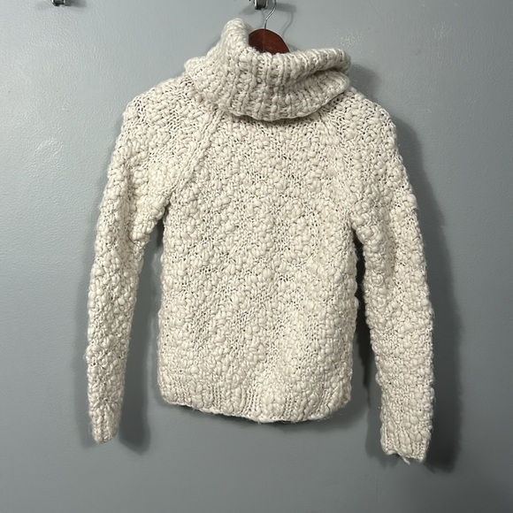 Vivienne Tam White Cream Chunky Knit Turtleneck Sweater size XS - Picture 6 of 16
